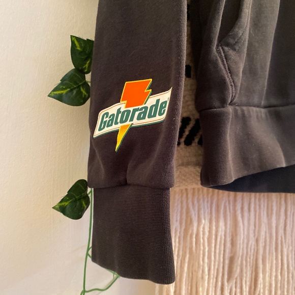 Jordan Brand × Nike × Vintage Vintage Y2K Nike Jordan Like Mike Gatorade Hoodie - Picture 2 of 7